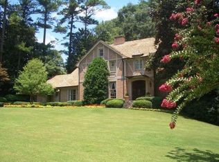 2827 Wyngate Rd NW, Atlanta, GA 30305