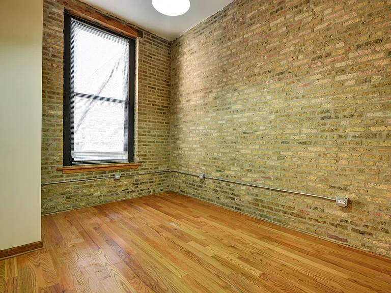 123 N Jefferson St #2R — Photo 9