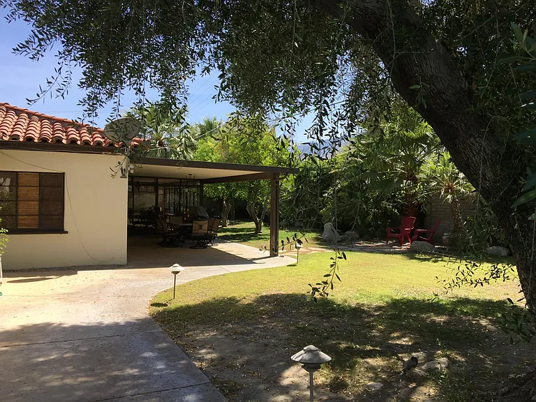 527 N Plaza Amigo — Photo 8