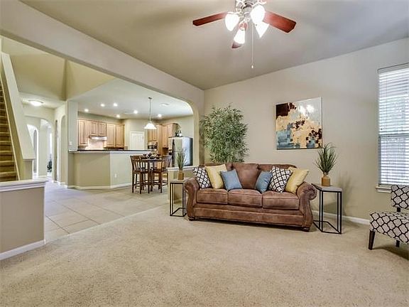 5th image of 2579 Arbor Dr