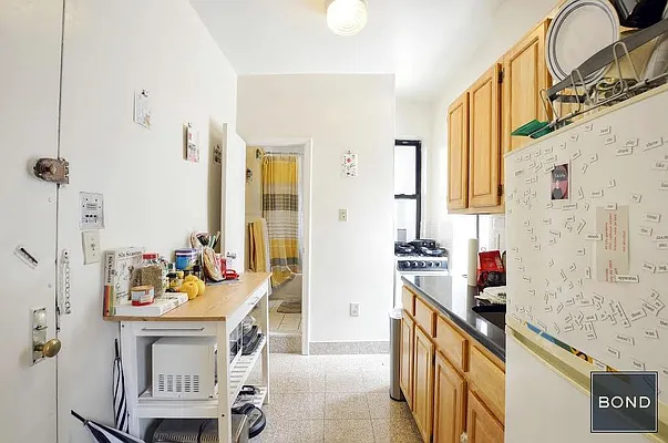 Rented by Bond New York | media 20