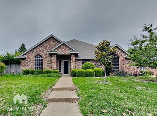 7116 Meadowside Rd S, Fort Worth, TX 76132