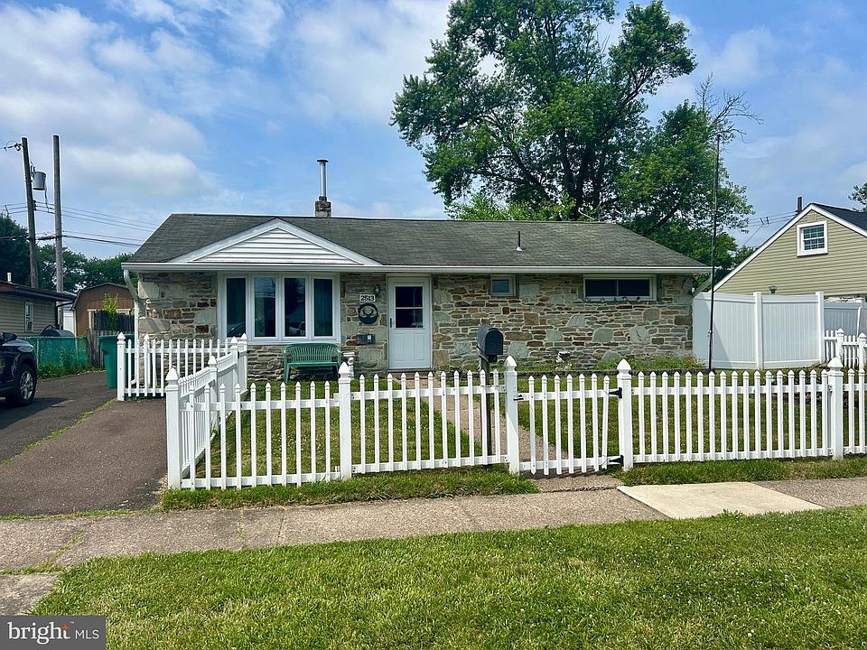 1st image of 2513 Laurel Dr