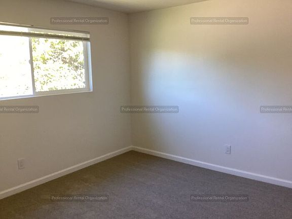 5th image of 445 S E St #2