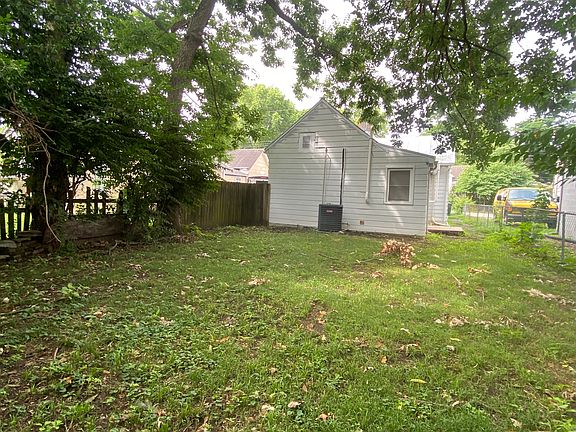 4th image of 171 Eddie St