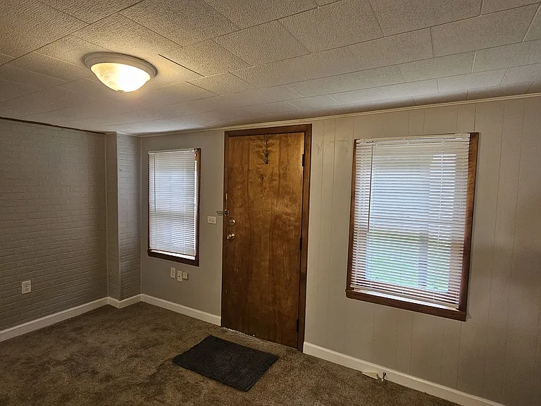 7 Lynch St #4 — Photo 8