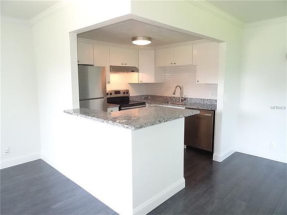 3rd image of 201 Bedford St APT 83