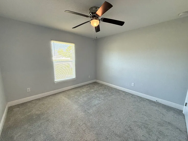 359 Wilton Ave SW — Photo 35
