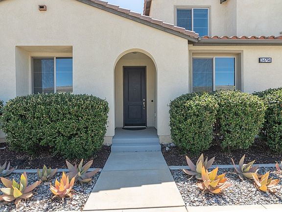 2nd image of 34794 Garden Trellis Pl