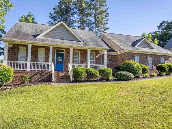 609 Browning Ct SE, Jacksonville, AL 36265