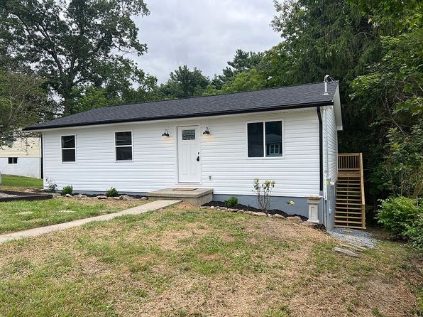 411 Crescent Rd