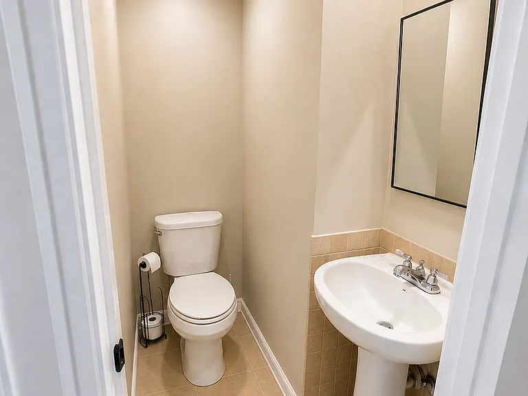 3056 N Dale Ln — Photo 6