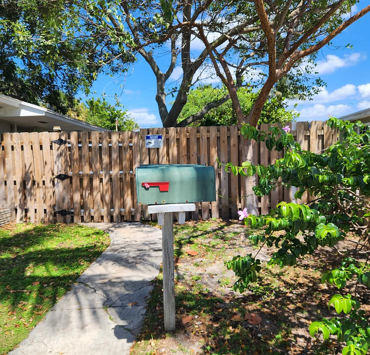 1 bed, 500 sqft, $1,300 — Photo 1