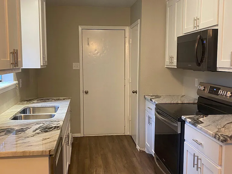 707 Alta St — Photo 3