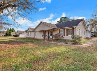 1185 Holly Springs Rd, Lyman, SC 29365