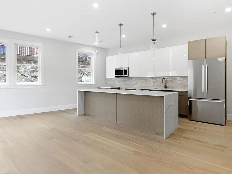 21 Glen Rd #11 — Photo 3