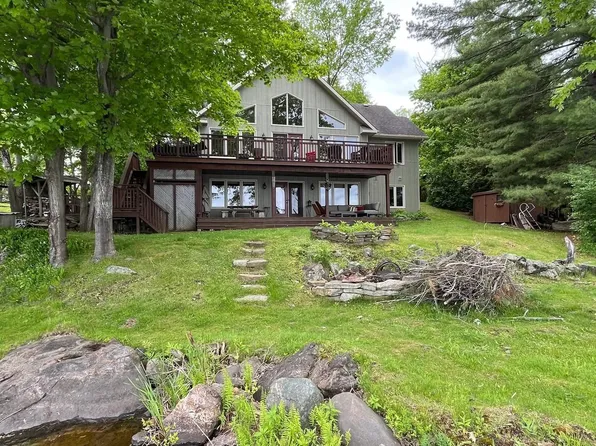 1374 Black Lake North Shr, Tay Valley, ON K7H 3C5