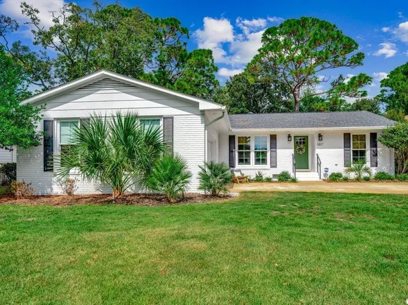 5817 Sumter Dr., Myrtle Beach, SC 29572