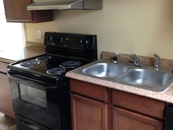 3rd image of 5174 Leona Dr