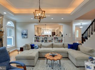 35583 Windover Hill Ln, Round Hill, VA 20141