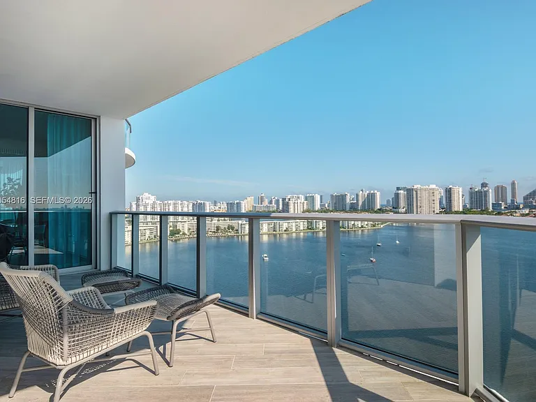 17301 Biscayne Blvd #1609 — Photo 14