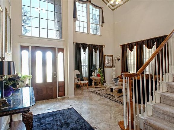 3rd image of 1040 Blueberry Ct