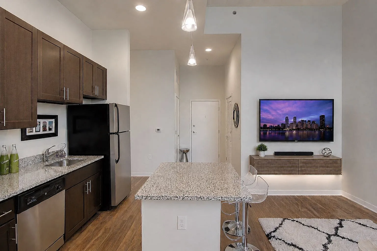 520 Park Avenue — Photo 4