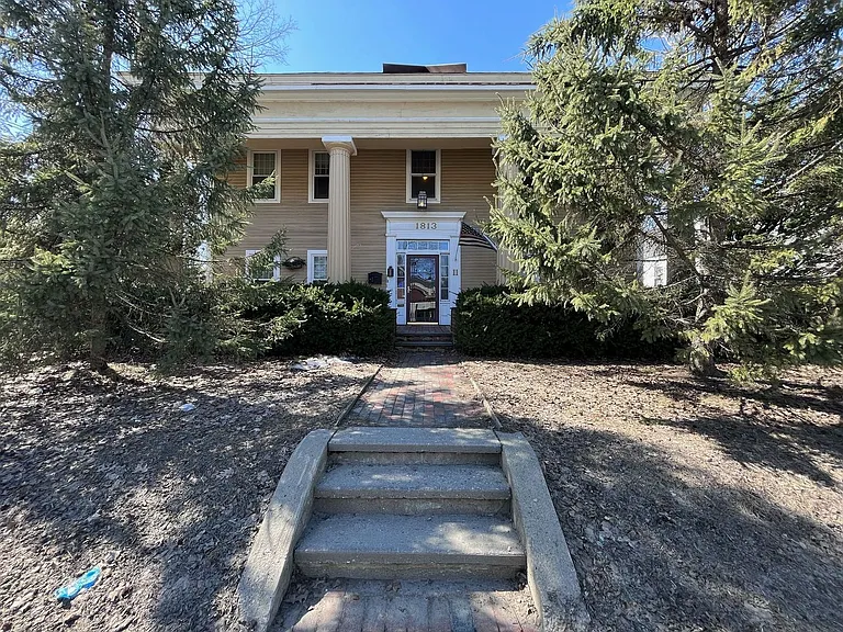 11 Mulberry St — Photo 10