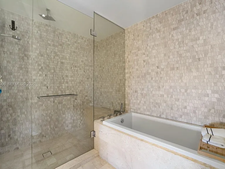 88 SW 7th St #2406 — Photo 14