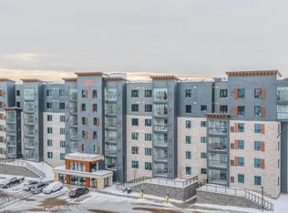15 Kneeshaw Dr #315, Barrie, ON
