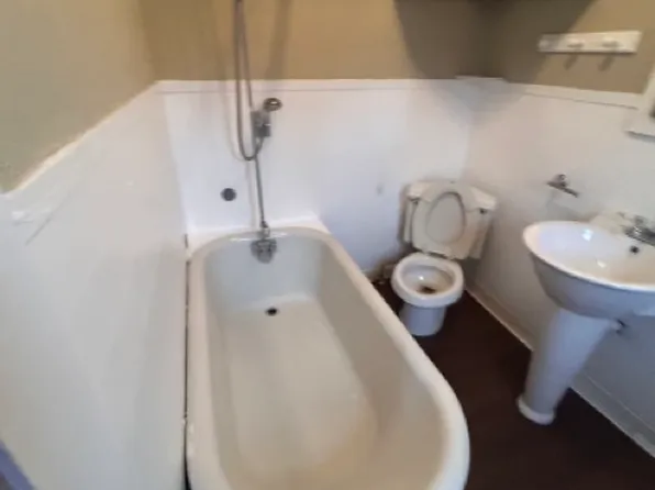 1644 30th St, Des Moines, IA 50310