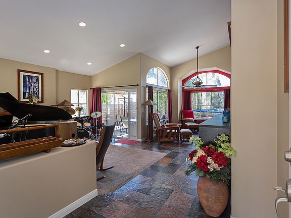 5th image of 6538 College Heights Dr