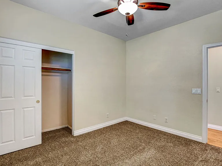8737 Radiant Ruby Ave — Photo 29