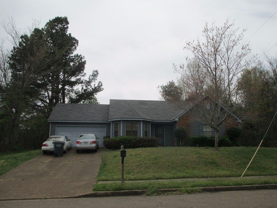 1st image of 4411 Rosswood Dr
