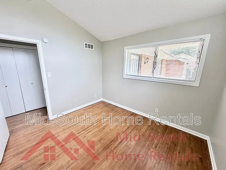 480 Whiteville Ave — Photo 17