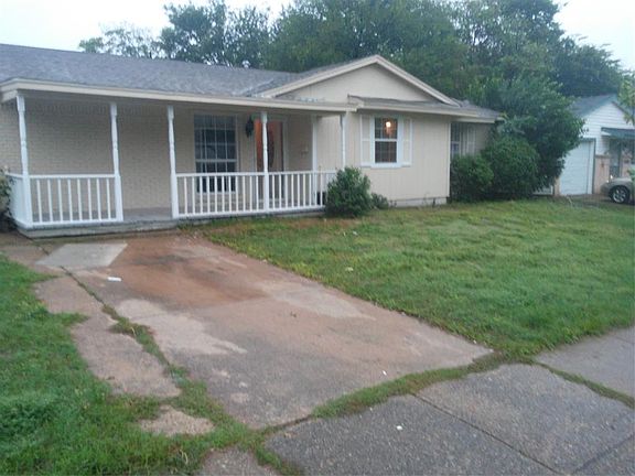 2nd image of 1330 Oriole Blvd