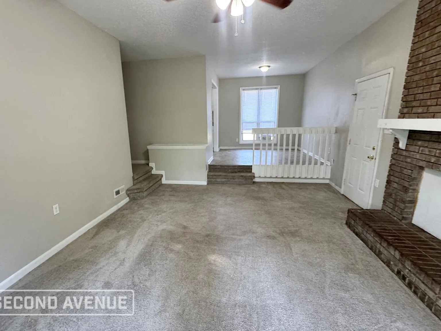 3 bed, 2.0 bath, 1250 sqft, $1,450 — Photo 2