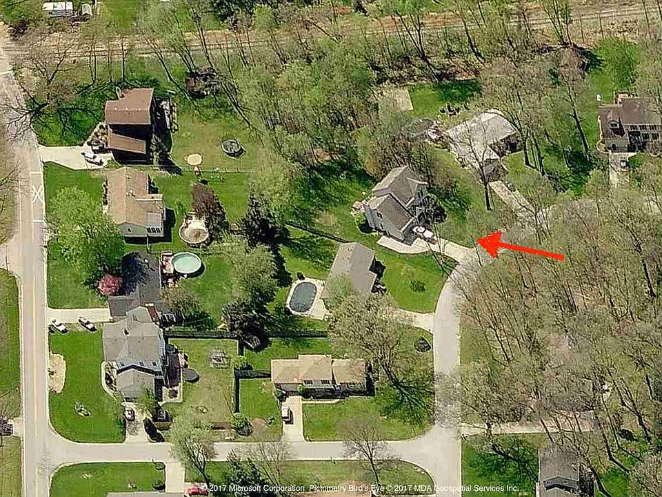 1st image of 55236 E Lori Ln