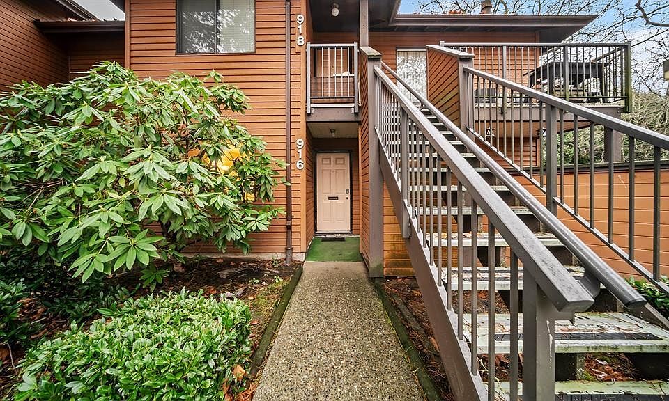1st image of 10620 150th St #916