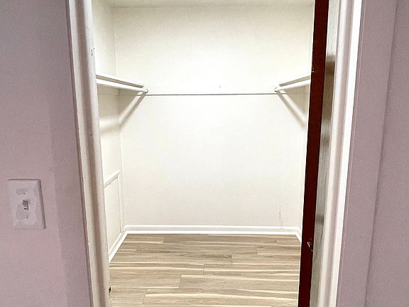 5th image of 623 Boissevain Ave APT 2A