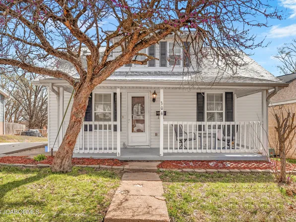 304 Pierce St, Jefferson City, MO 65101
