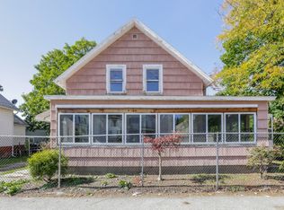 32 Edward St, Worcester, MA 01605
