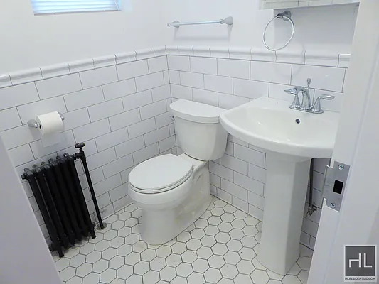 Rented by Highline Residential | media 7