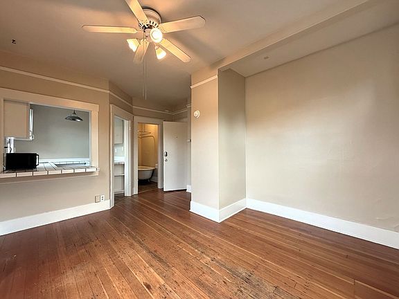 5th image of 1215 E Spring St Unit 3