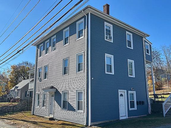 2nd image of 40 Phenix Ave Floor 3