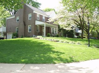 22 Lanfair Rd, Cheltenham, PA 19012