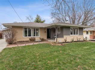 3317 Aurora Ave, Des Moines, IA 50310