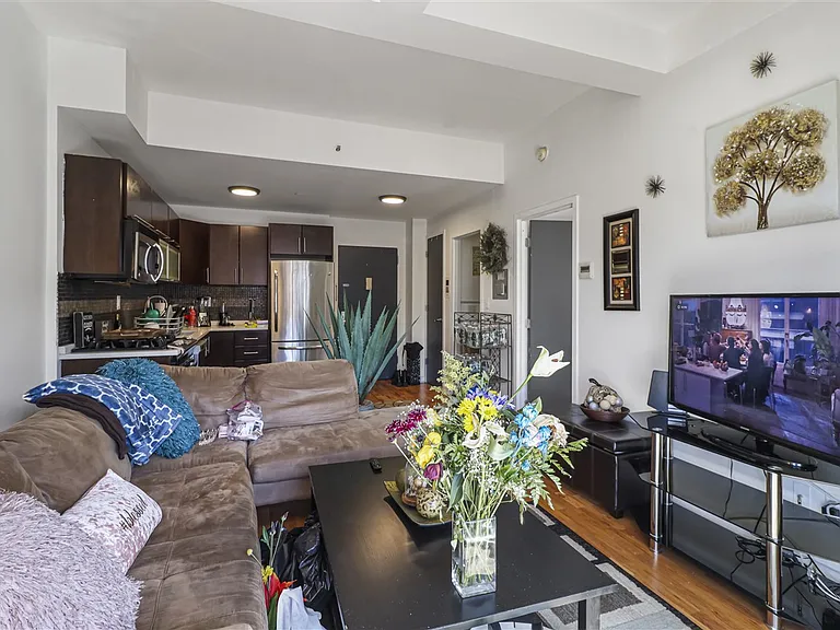 410 E 120th St #4B — Photo 4