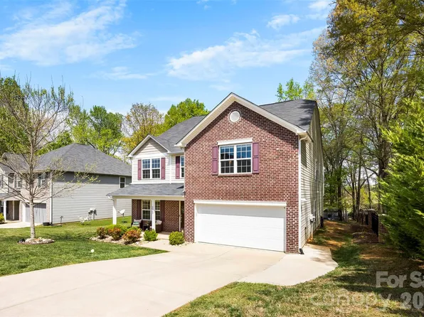 5045 Ashley Place Dr, Bessemer City, NC 28016