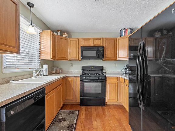5th image of 14741 E Valley View Dr